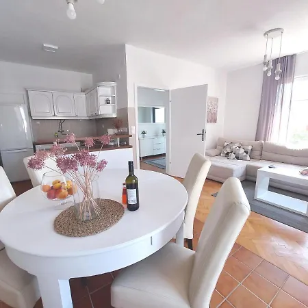 Apartman Gulin Vodice